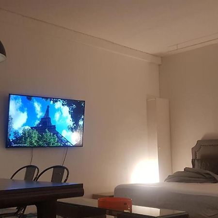 Charming Loft - Tour Eiffel/ Rue Cler Aparthotel Παρίσι Εξωτερικό φωτογραφία